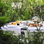 ألما جيه أل فندق 5*